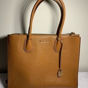 Michael Kors Mercer Tote